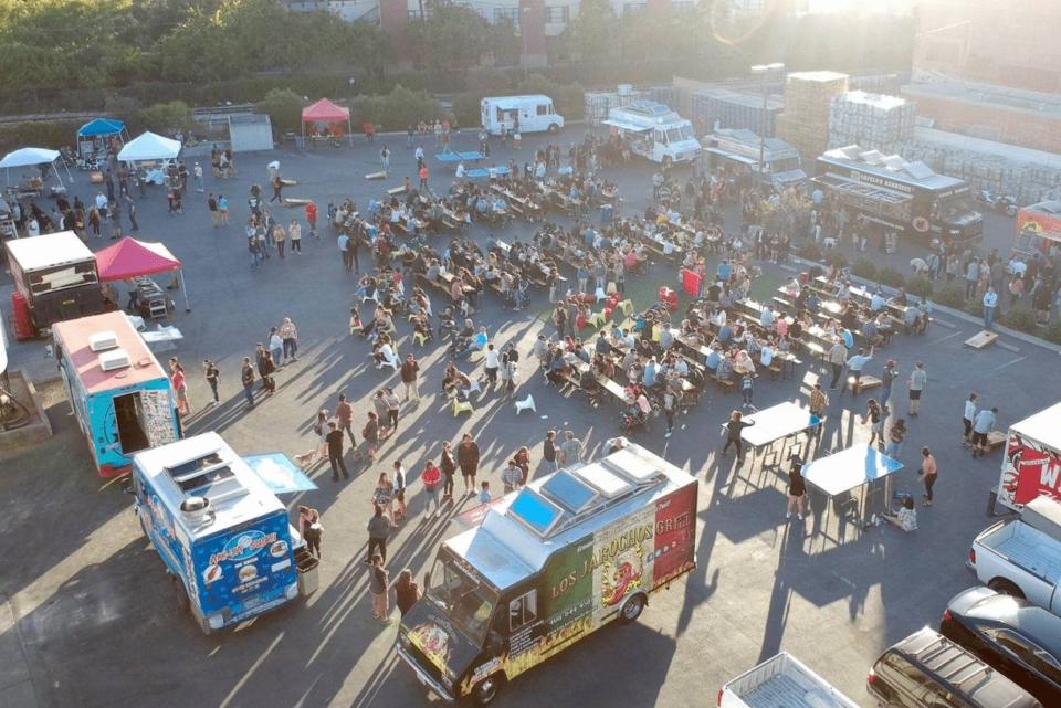 {{brizy_dc_image_alt imageSrc=